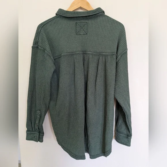 Aerie Anytime Fave Waffle Button Down Shirt Dark Green Size Medium - Picture 4 of 4